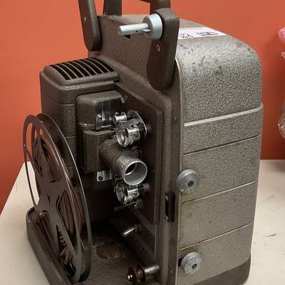 8mm movie projector