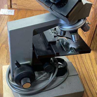 microscope with case