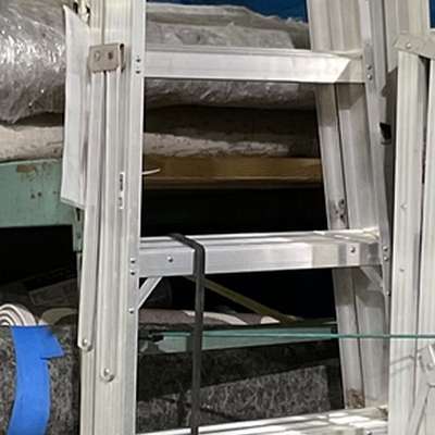 aluminum 10' step ladder